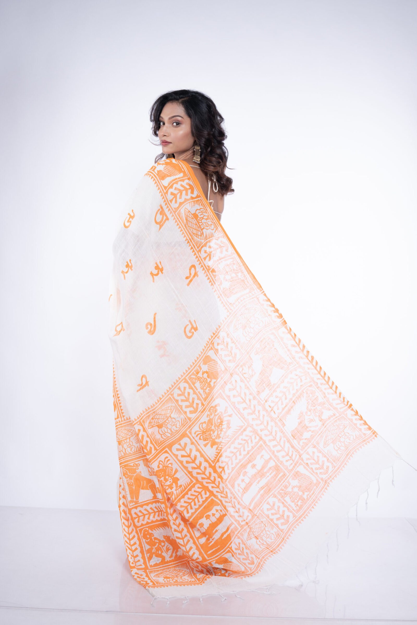 Bengal 'Barnaparichaya Kamala' Cotton - Image 3