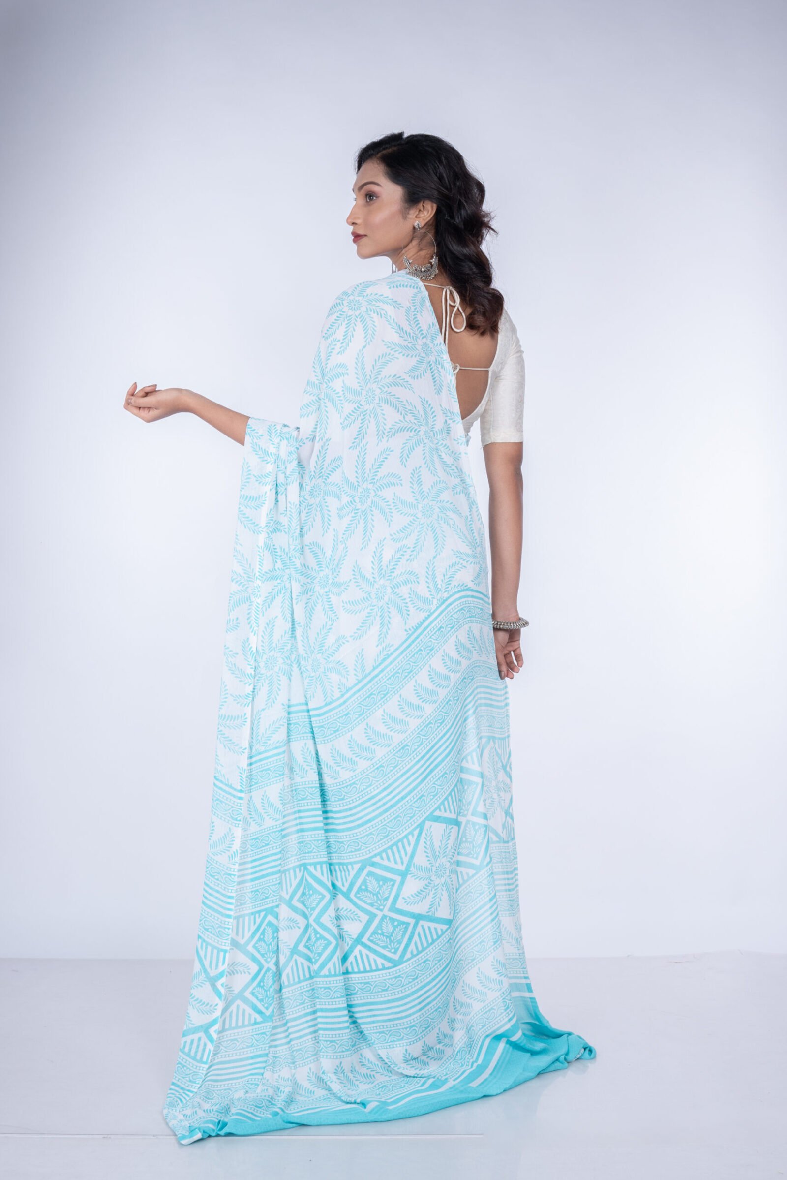 'Turquoise Dignity' Chiffon - Image 2