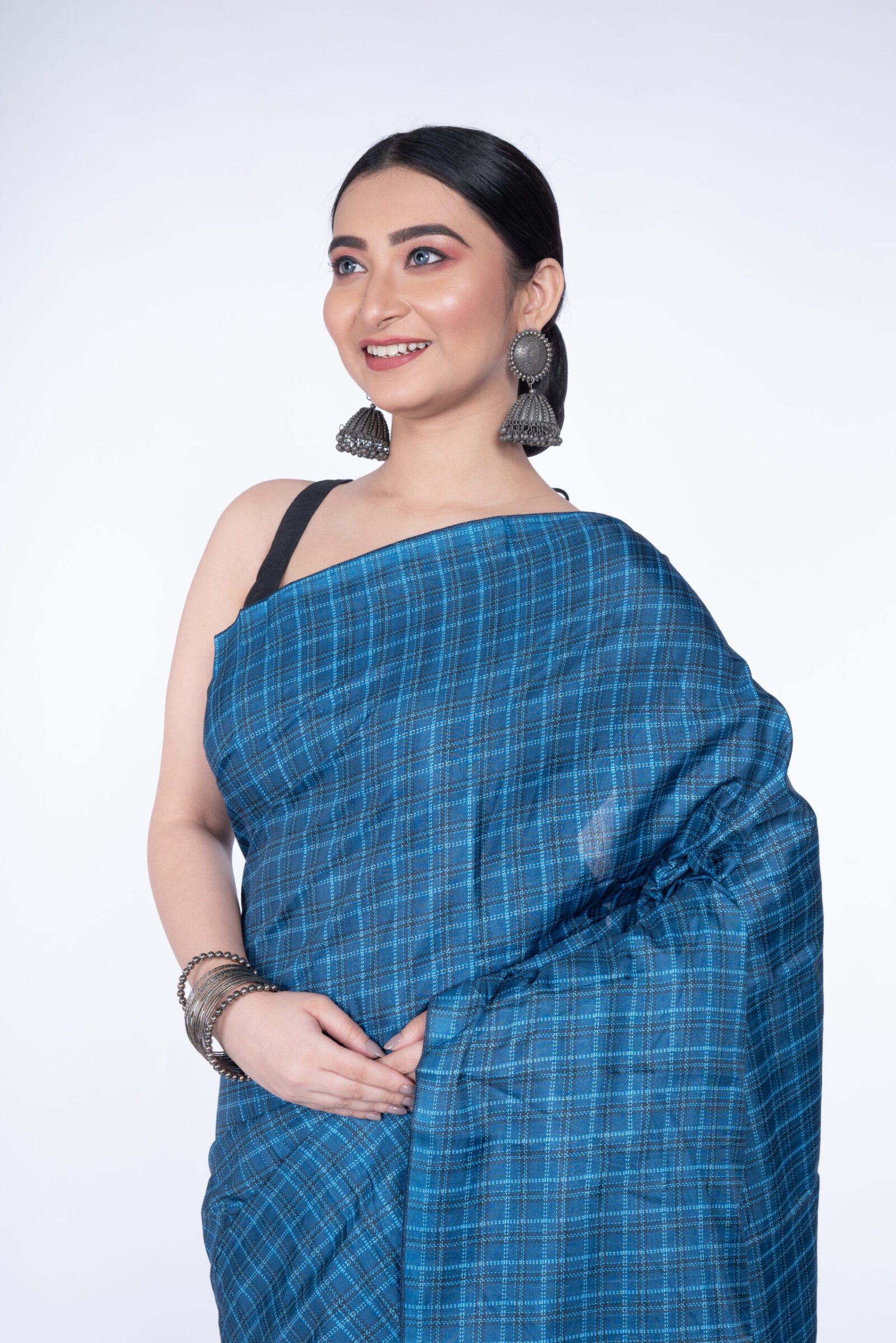 "Indigo Grid" Silk - Image 3