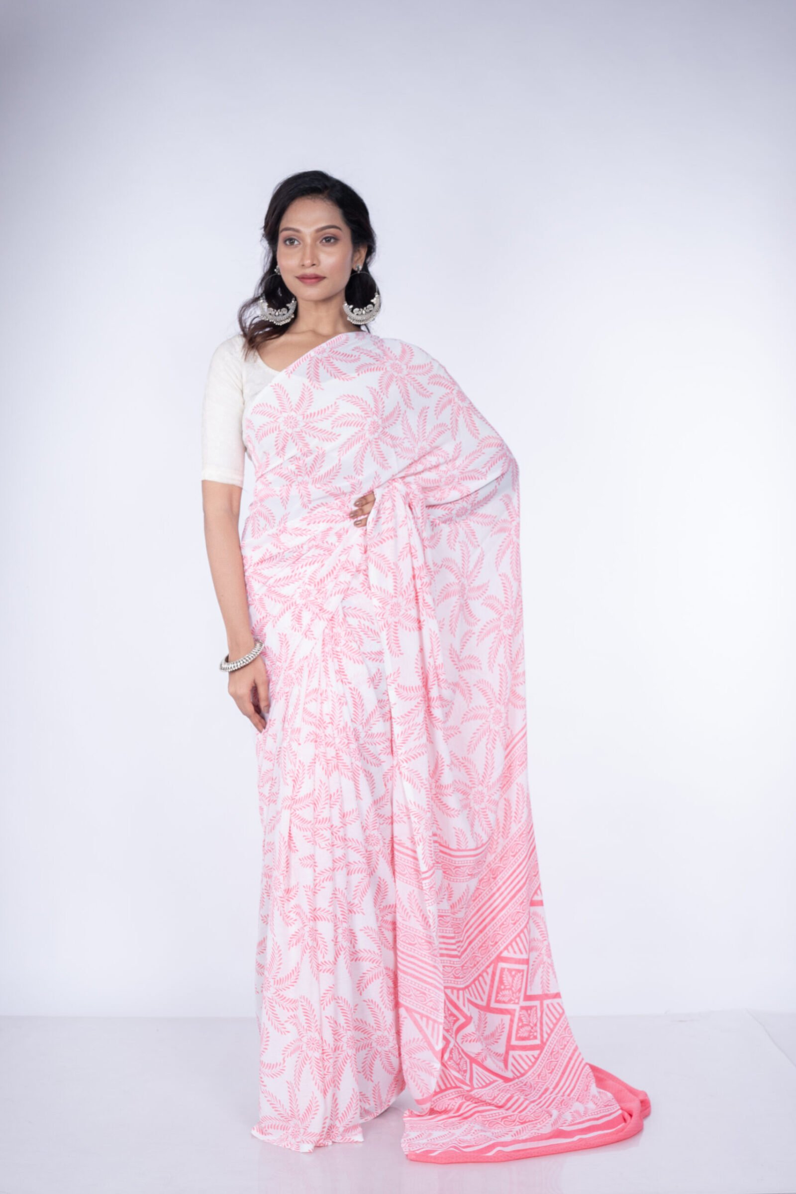 'Crimson Prestige' Chiffon - Image 4