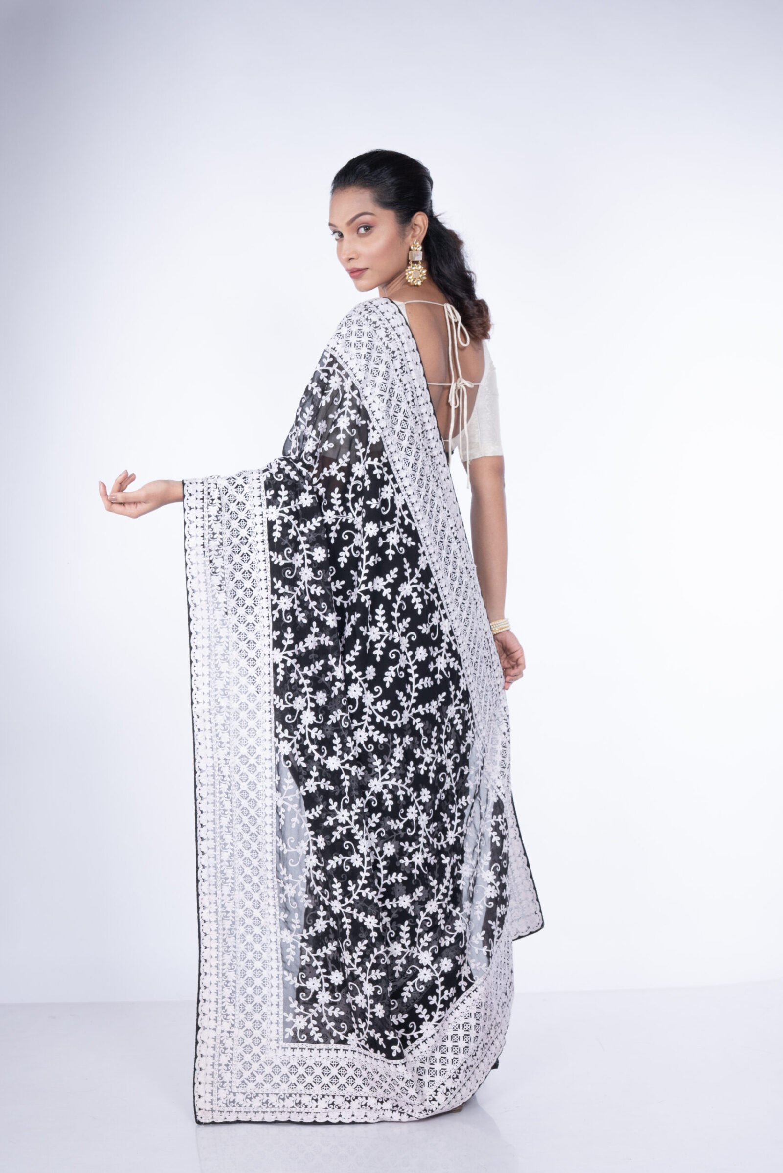 Chikan 'Midnight Mirage' Georgette - Image 4