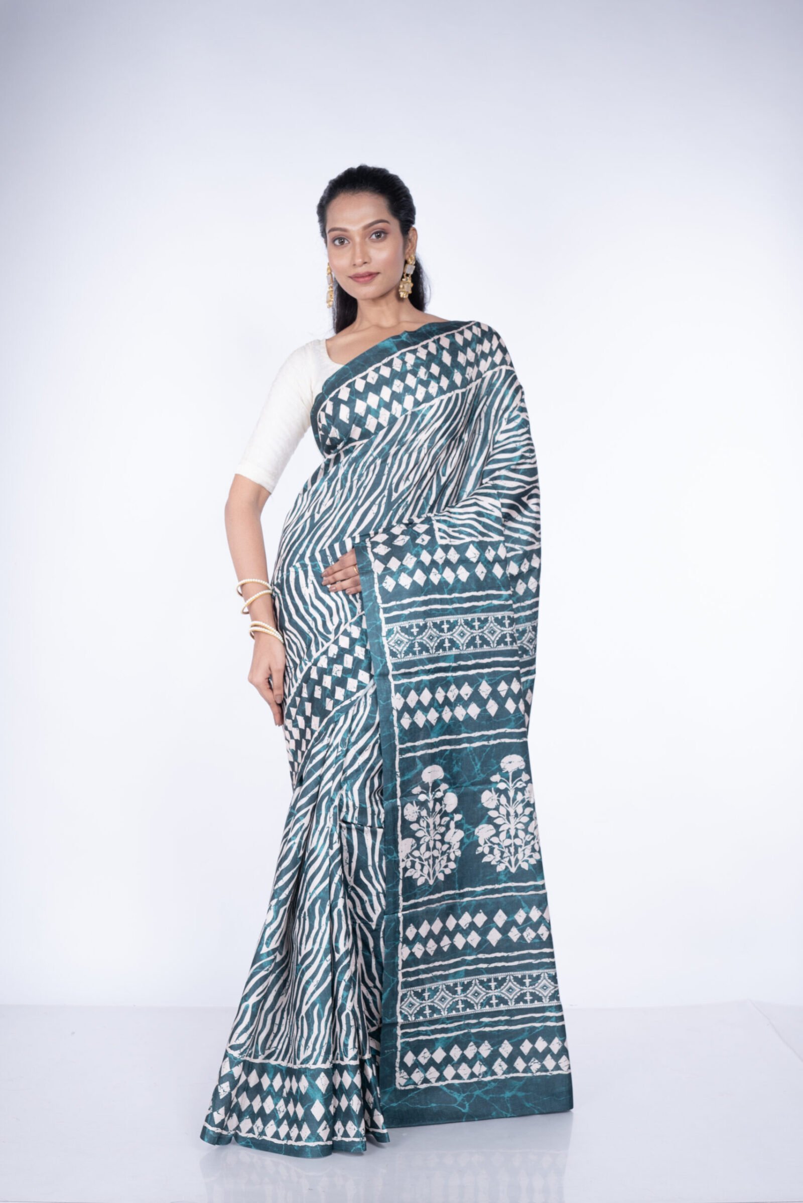 'Enchanted Ivy' Manipuri Silk