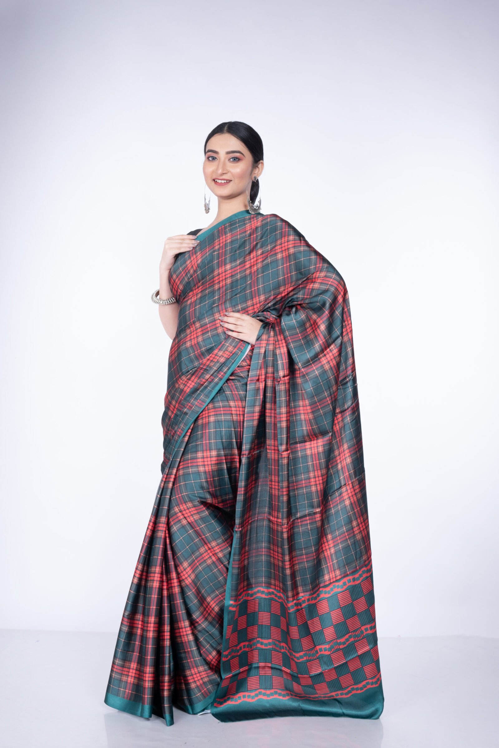 'Verdant Cube' Silk