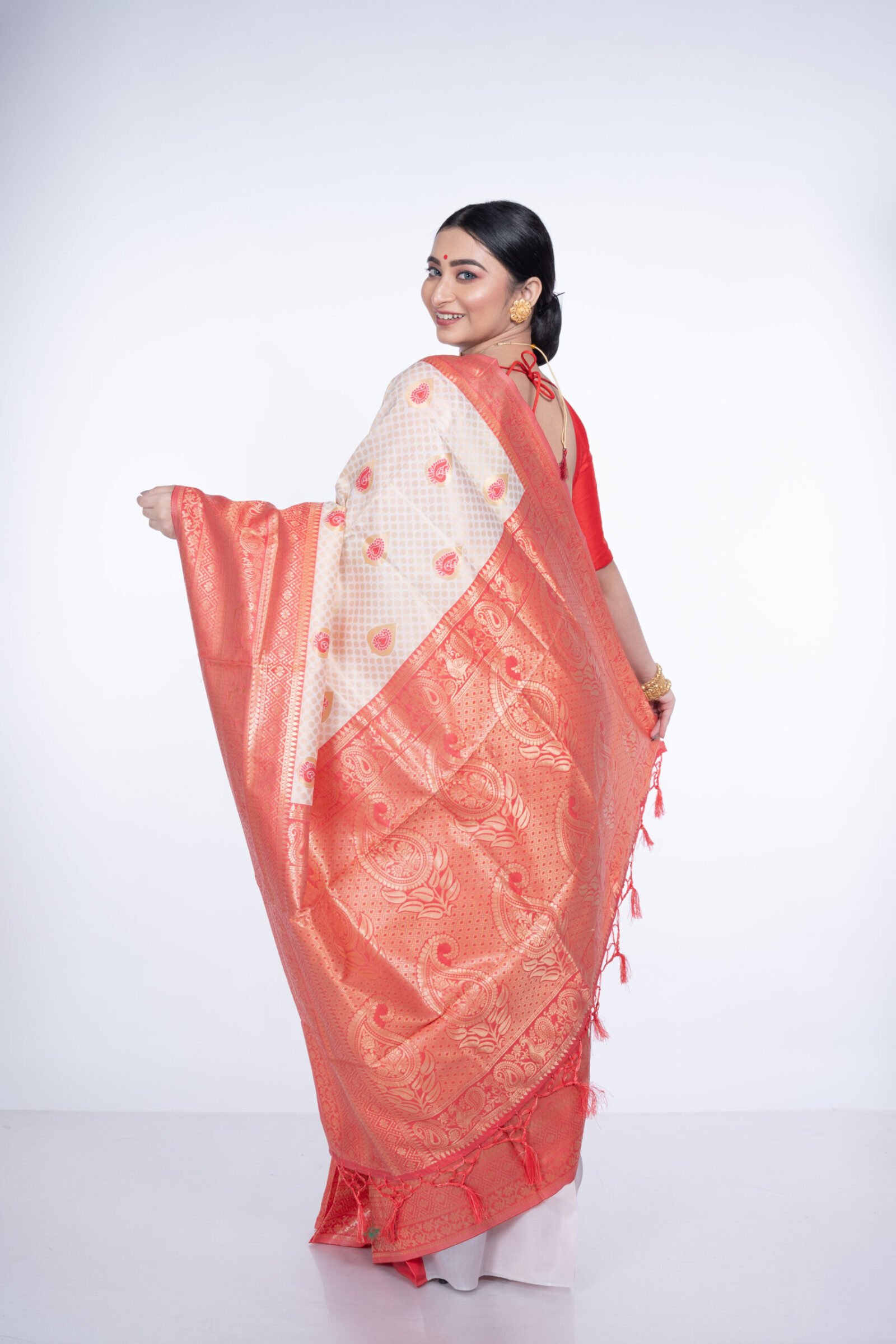 Bengal 'Temple Tranquil' Cotton Silk - Image 4