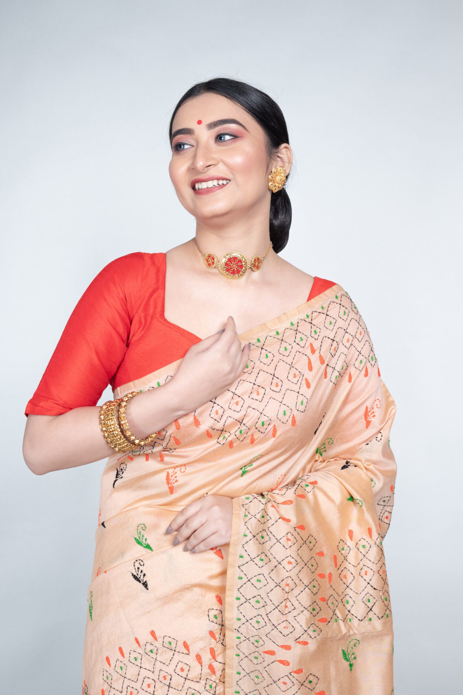 Kantha 'Beige Serenity' Tussar - Image 4