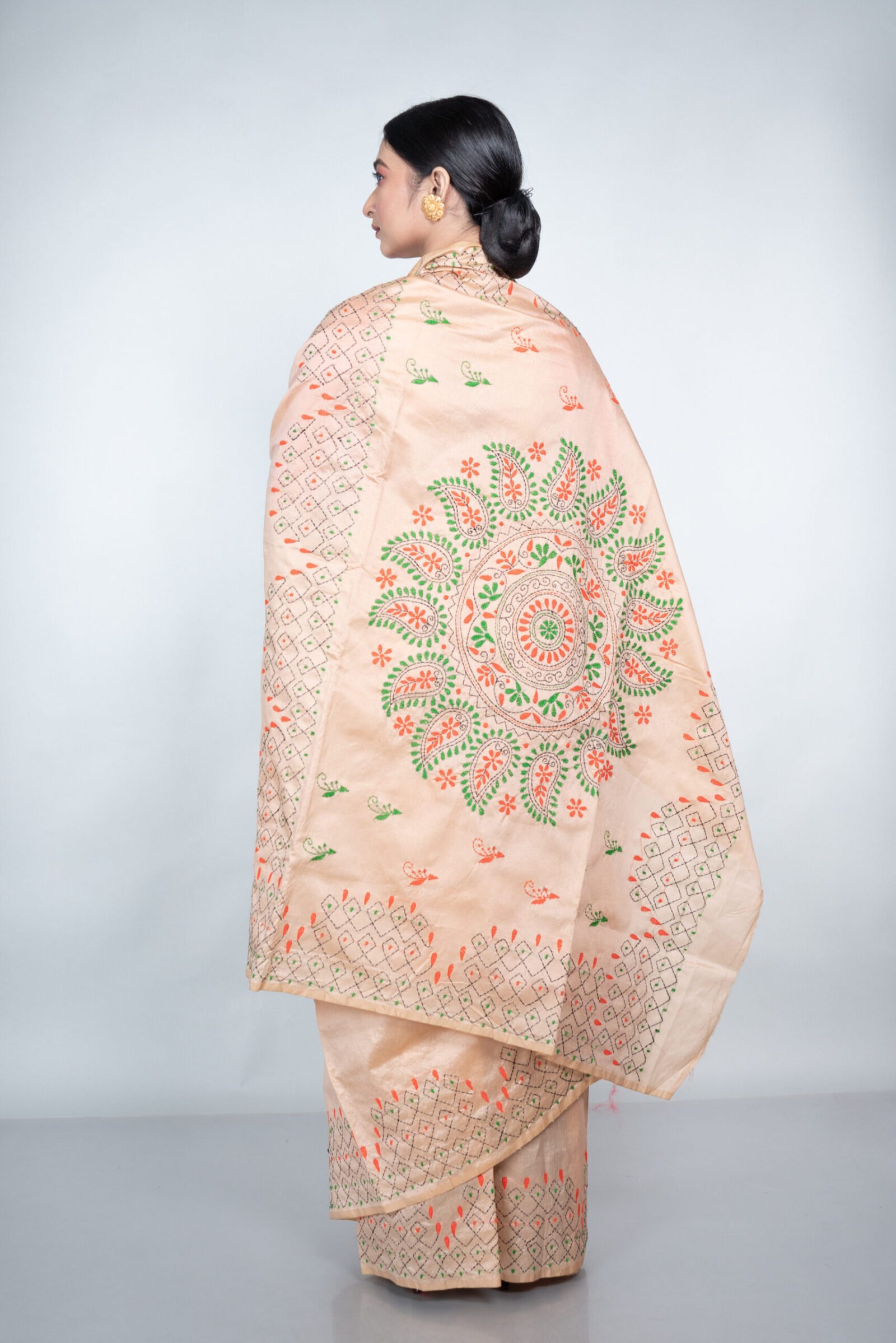 Kantha 'Beige Serenity' Tussar - Image 3