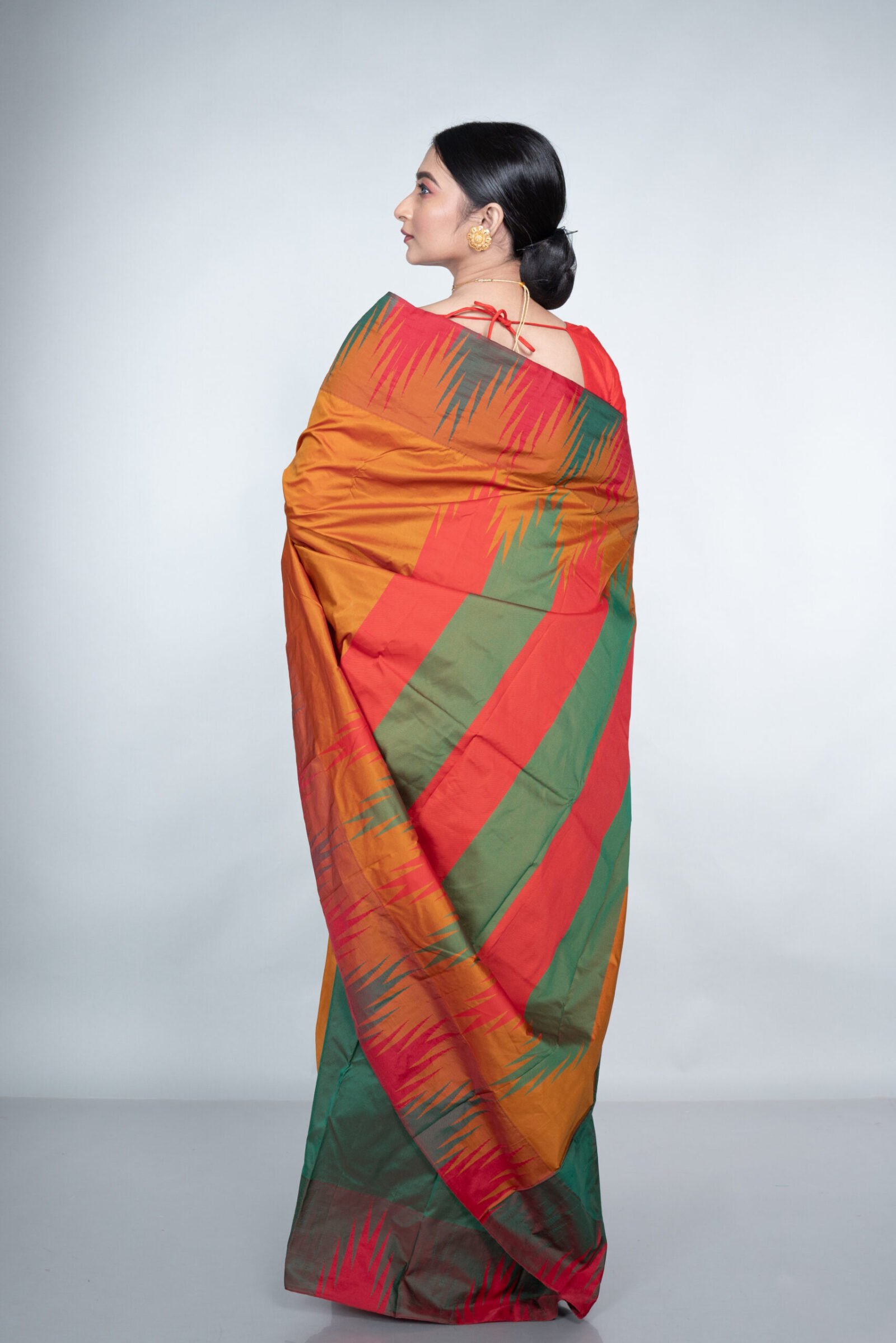 Kanjeevaram 'Gloden Grace' Silk - Image 3
