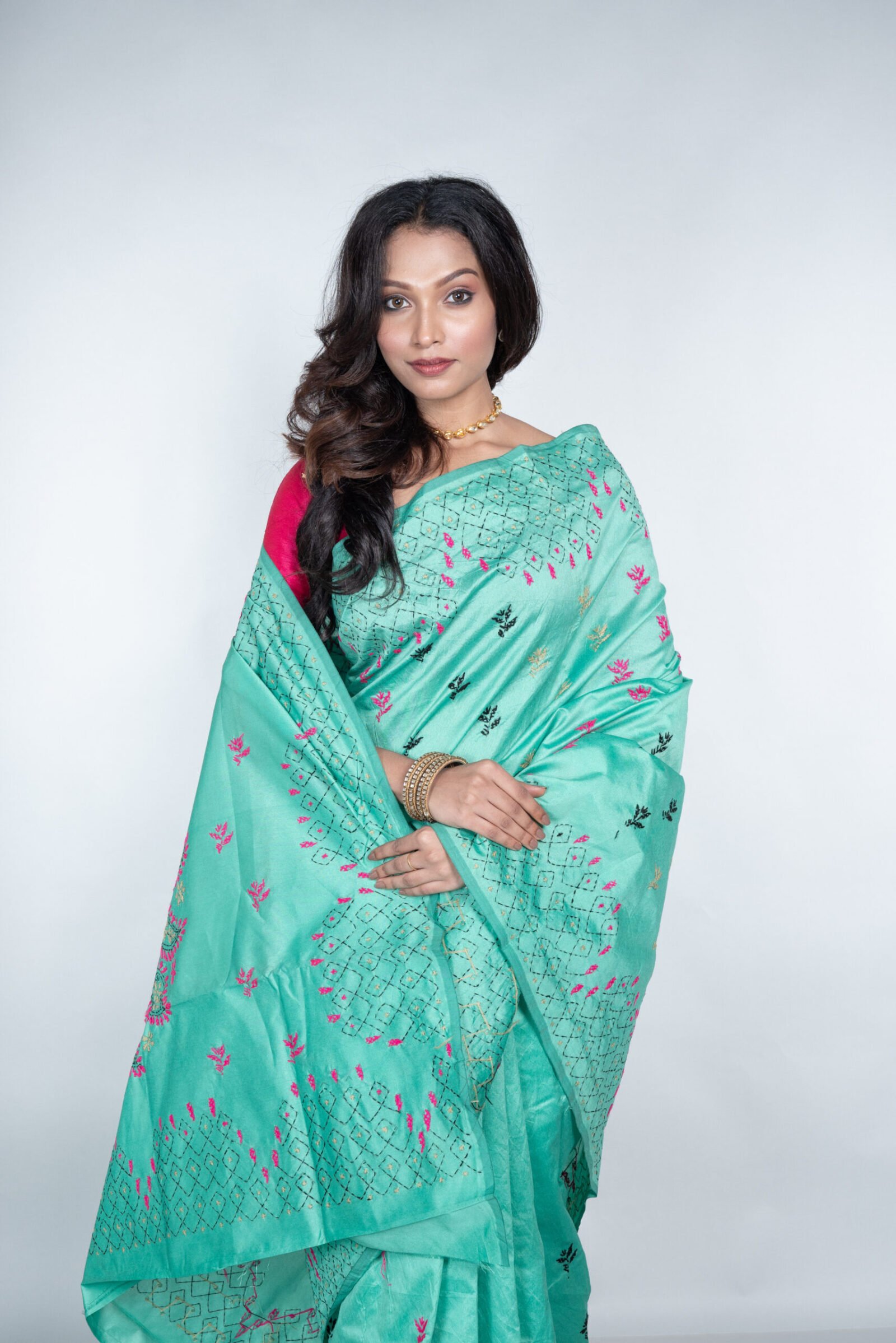 Kantha 'Emerald Enchantment' Tussar - Image 3