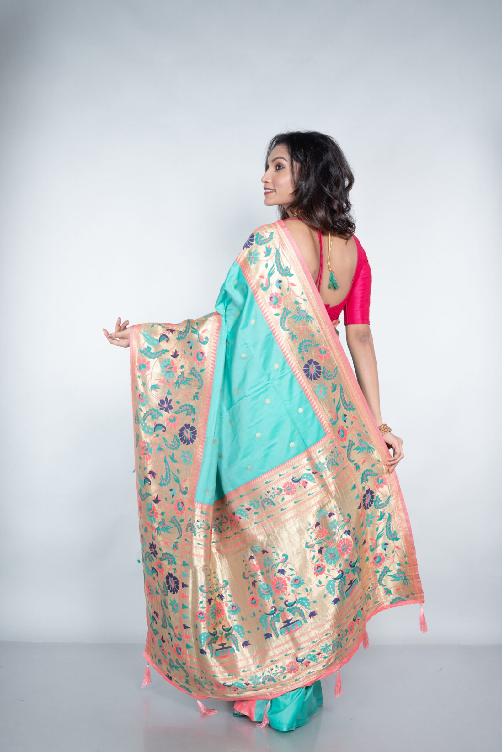 Paithani 'Mahrani Teal'  Silk - Image 4