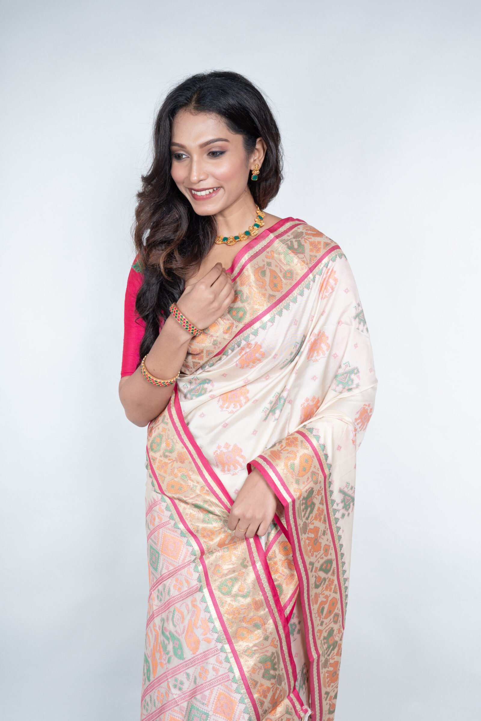 Patola 'Moonlight White'  Silk