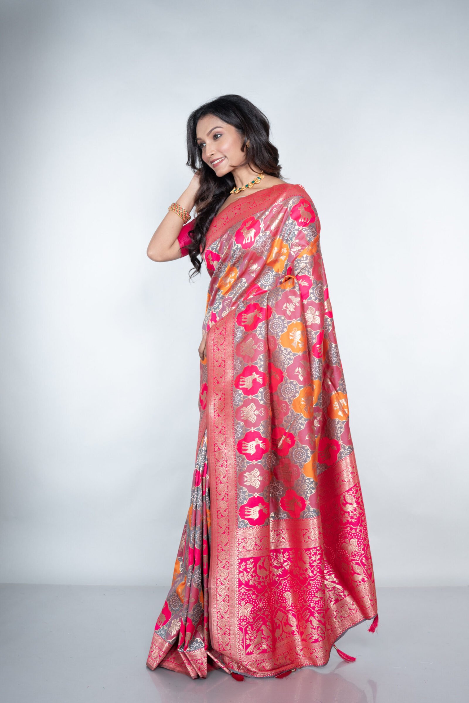 Patola 'Silk Splendour'  Silk - Image 3