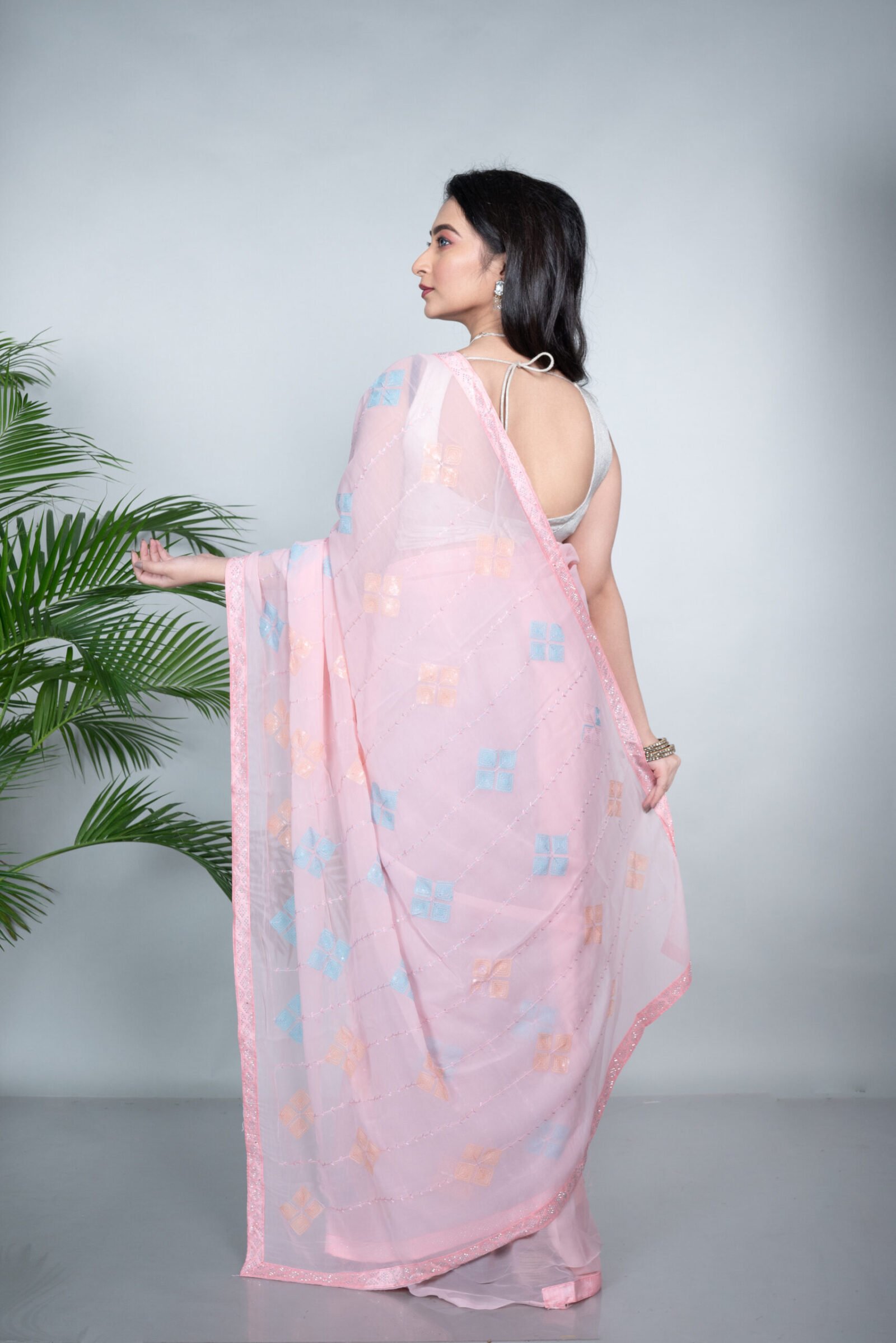 Designer 'Peach Blossom' Organza - Image 4