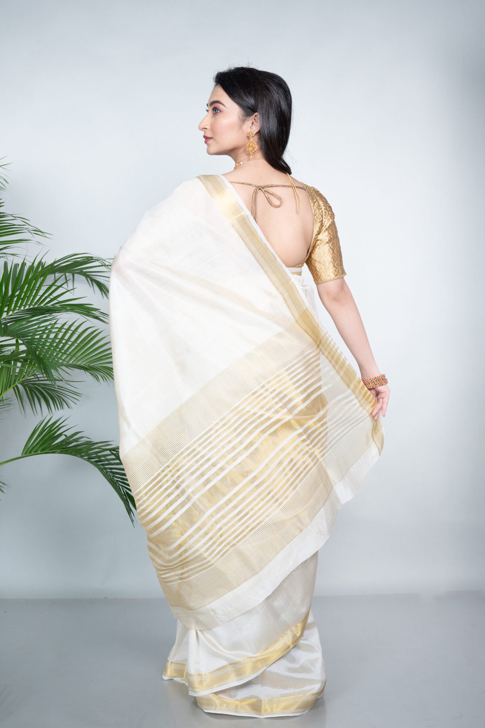 Kasavu 'Pure Perfection'  Silk - Image 4