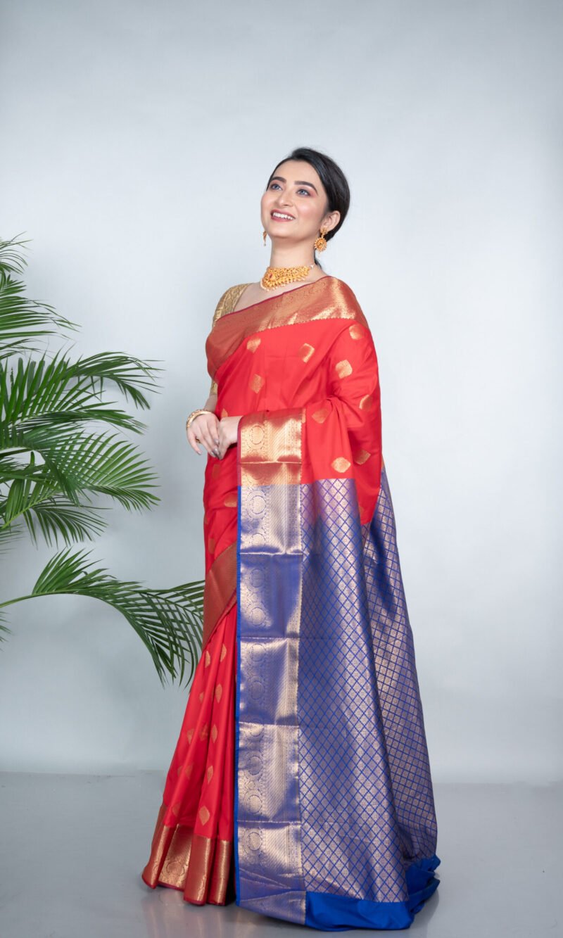 Kanjeevaram 'Magenta Majesty' Silk